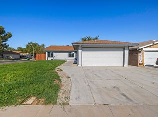 43001 Yew St, Lancaster, CA 93536