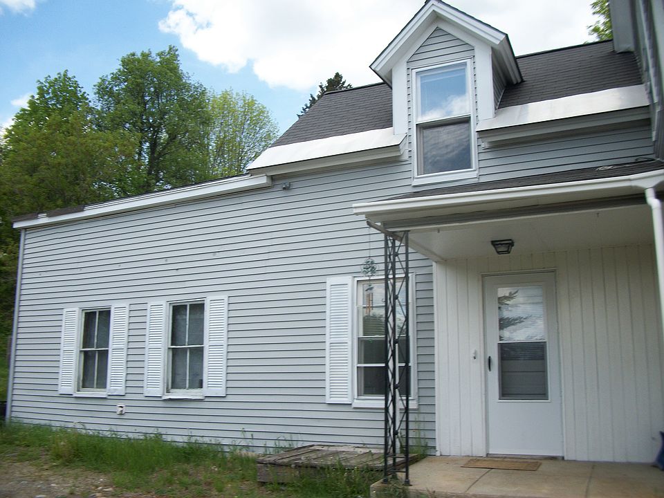 2nd image of 251 Norway St