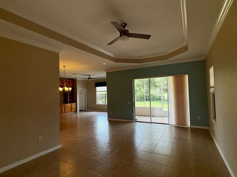 8821 SW 82nd Court Rd — Photo 12