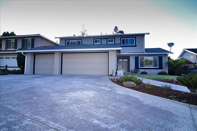 1st image of 4999 New Compton Ct