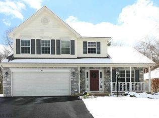 137 Barrens Ct, Port Matilda, PA 16870