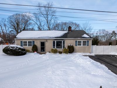 19 Larch Road, Rocky Point, NY, 11778