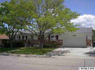 2915 Ridgecrest Dr, Casper, WY 82604