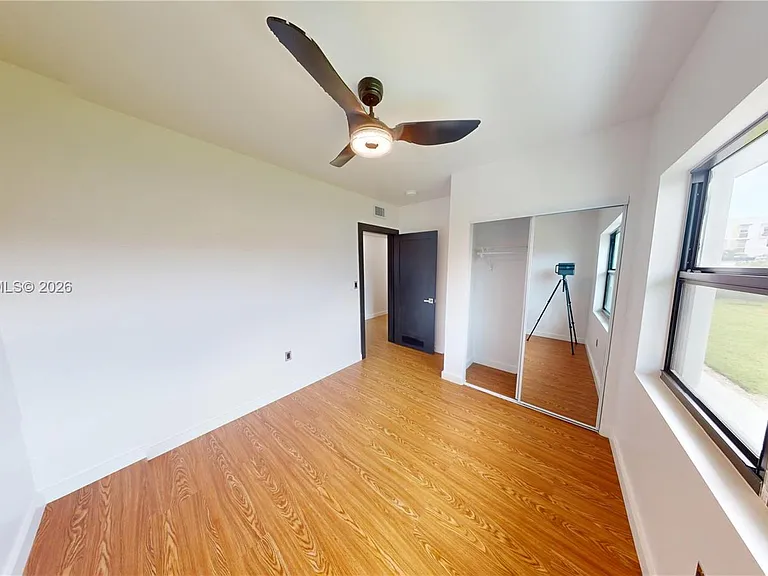 516 NW 2nd Ave #2 — Photo 6