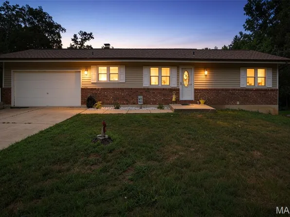 734 N Lafitte Dr, Bonne Terre, MO 63628