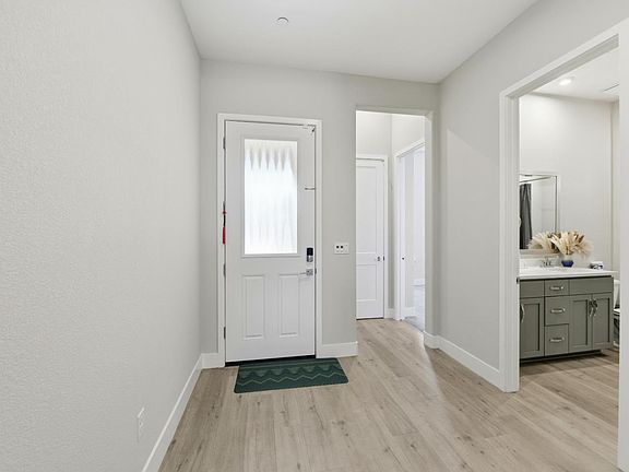 5th image of 9060 Horvath St
