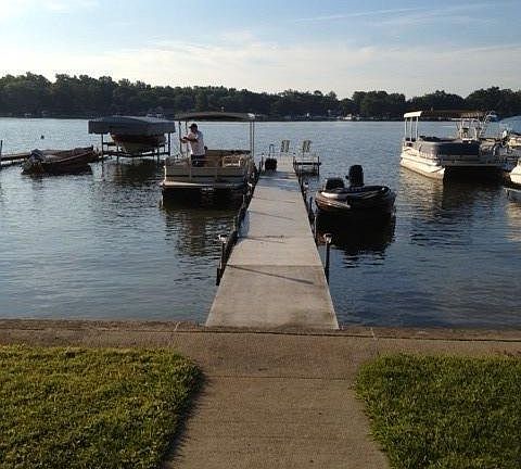 3rd image of 63253 Lakeshore Dr