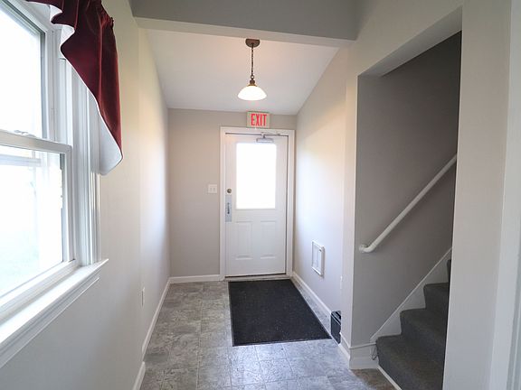 4th image of 151 E Main St #2