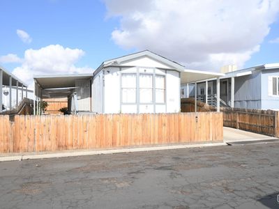 6601 Eucalyptus Dr SPC 300, Bakersfield, CA, 93306