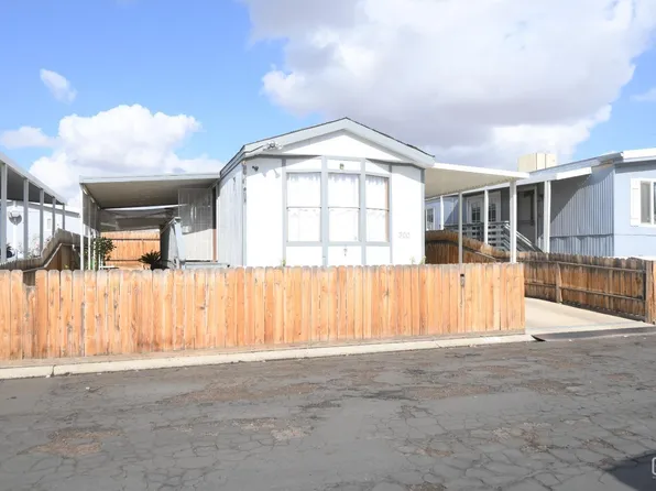 6601 Eucalyptus Dr Spc 300, Bakersfield, CA 93306