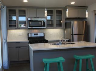 539 W Rosslynn Ave #A, Fullerton, CA 92832