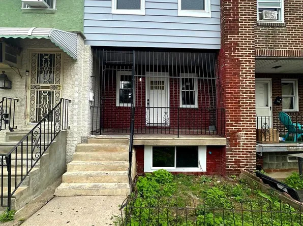 5231 Hawthorne St, Philadelphia, PA 19124