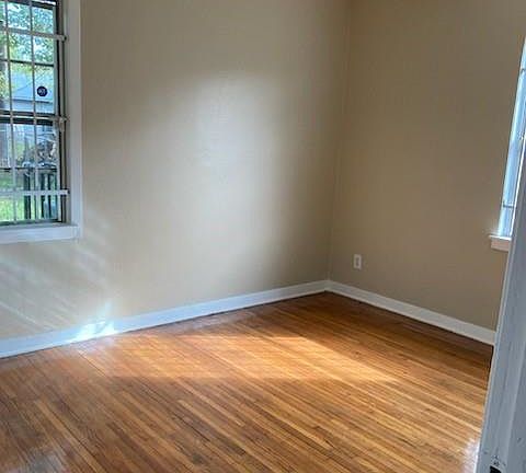 4th image of 10112 Homestead Rd