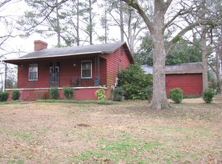 620 Heflin Ave, Roanoke, AL 36274
