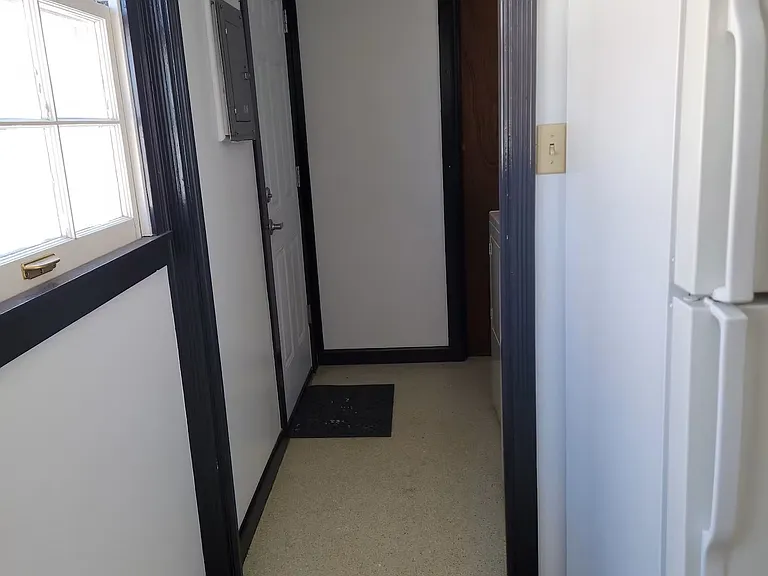 409 Soulsby St #A — Photo 16