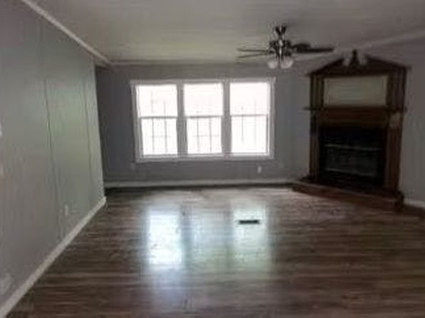 904 Squirrel Hollow Rd, Monroe, GA 30655