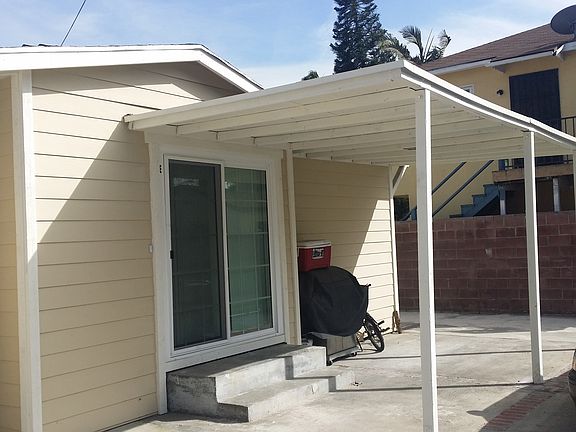 2nd image of 6141 Marbrisa Ave