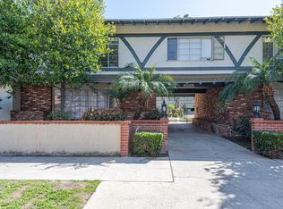 14850 Weddington St, Van Nuys, CA 91411