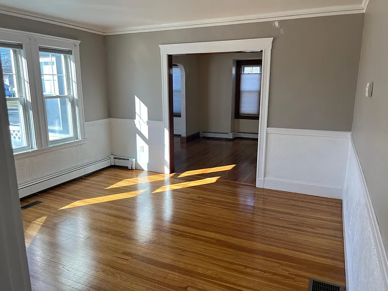 Lake St — Photo 11