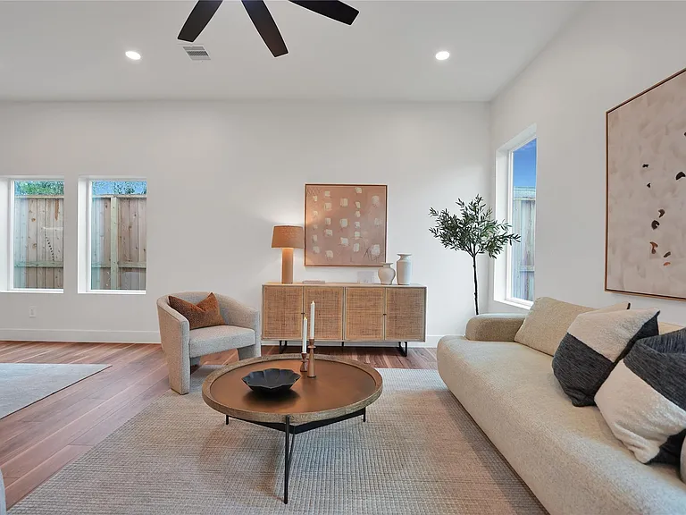 315 Palmer St — Photo 18