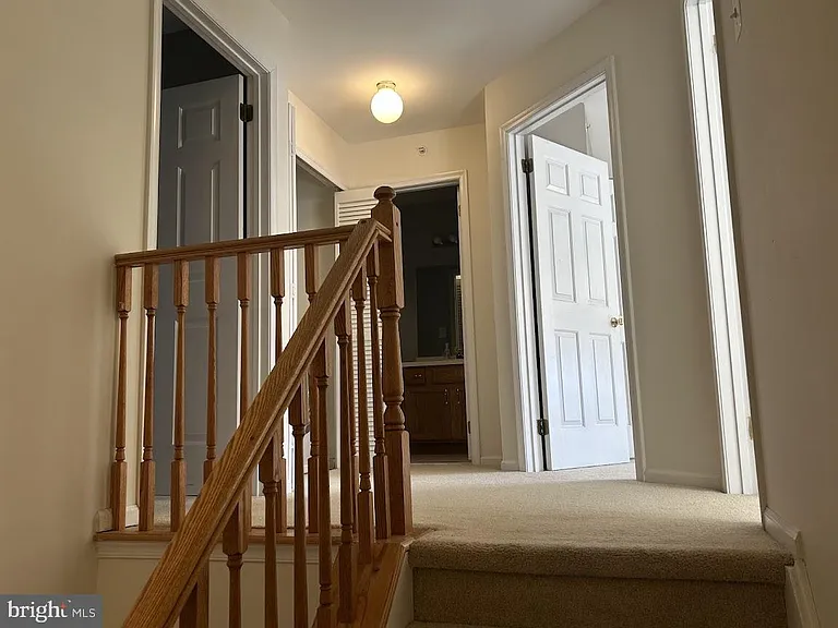 2623 Virginia Ln — Photo 15