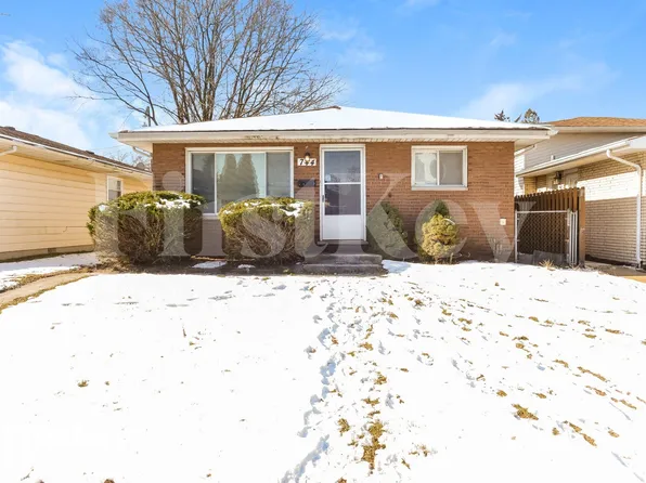744 Newell Ave, Calumet City, IL 60409