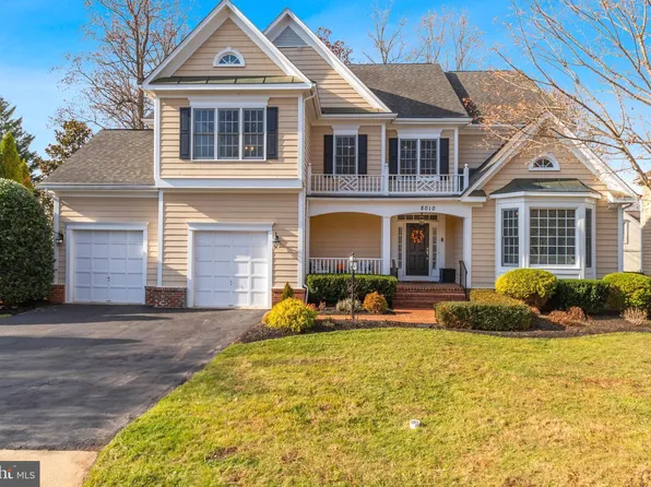 8010 Amsterdam Ct, Gainesville, VA 20155