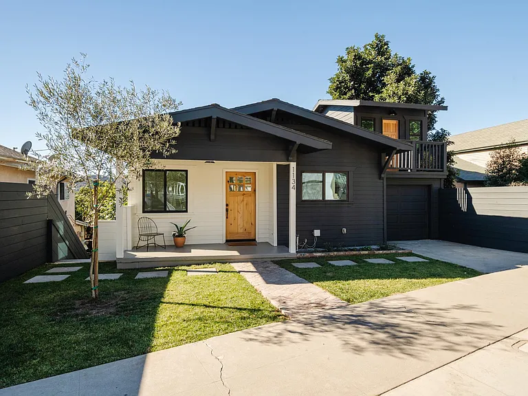 1134 Isabel St — Photo 29
