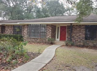 36 Holly Ct, Conroe, TX 77304