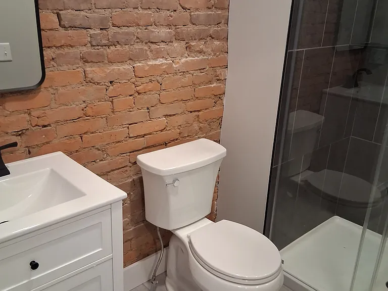 329 N Mulberry St #4 — Photo 10