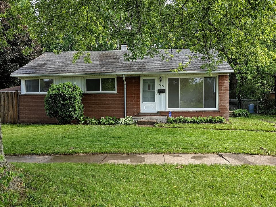 1st image of 1674 Knowles St