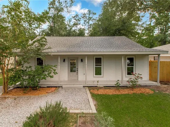 1634 Dupard St, Mandeville, LA 70448