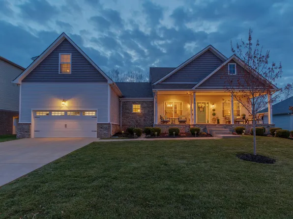 275 Runnymeade Dr, Winchester, KY 40391