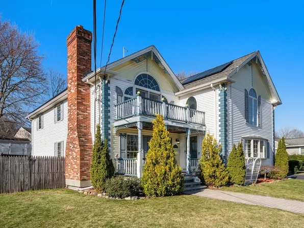 113 Temple Rd, Waltham, MA 02452