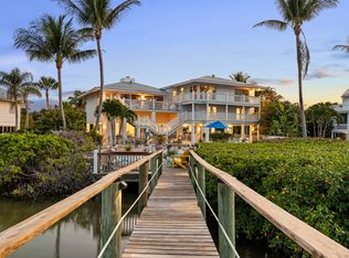 8 Herons Nest, Sewalls Point, FL 34996