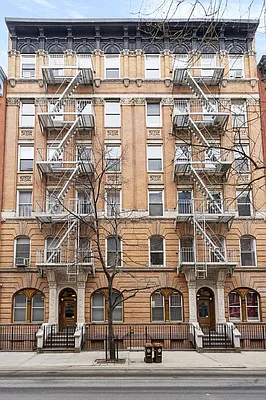Sold by Corcoran | media 6