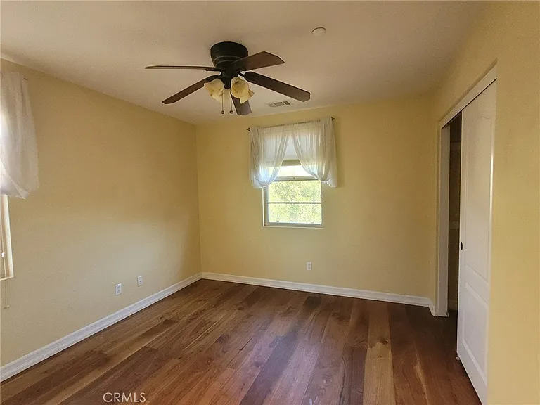 55 Valley Ter — Photo 23