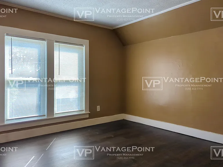 1527 1/2 N Alvin St — Photo 10