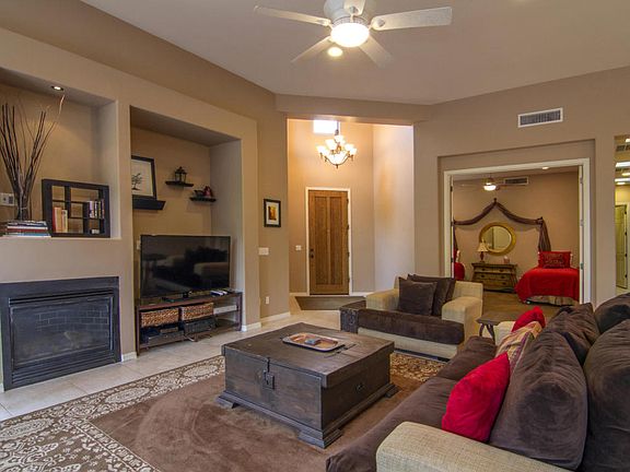 3rd image of 9270 E Thompson Peak Pkwy #305