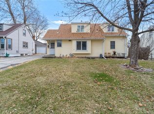 501 Valhigh Rd, West Des Moines, IA 50265