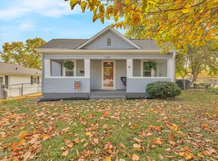 1304 E Chilhowie Ave, Johnson City, TN 37601