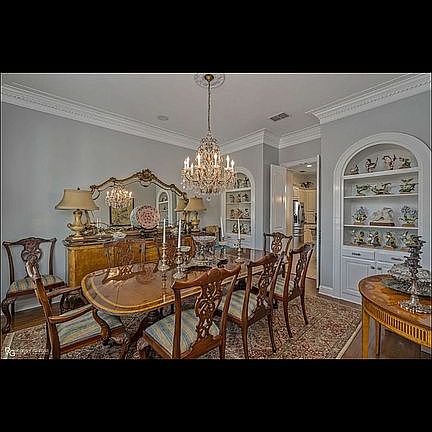 5th image of 11872 Longfellow Cir