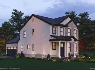 5681 Warren Woods Ln, Hamburg Twp, MI
