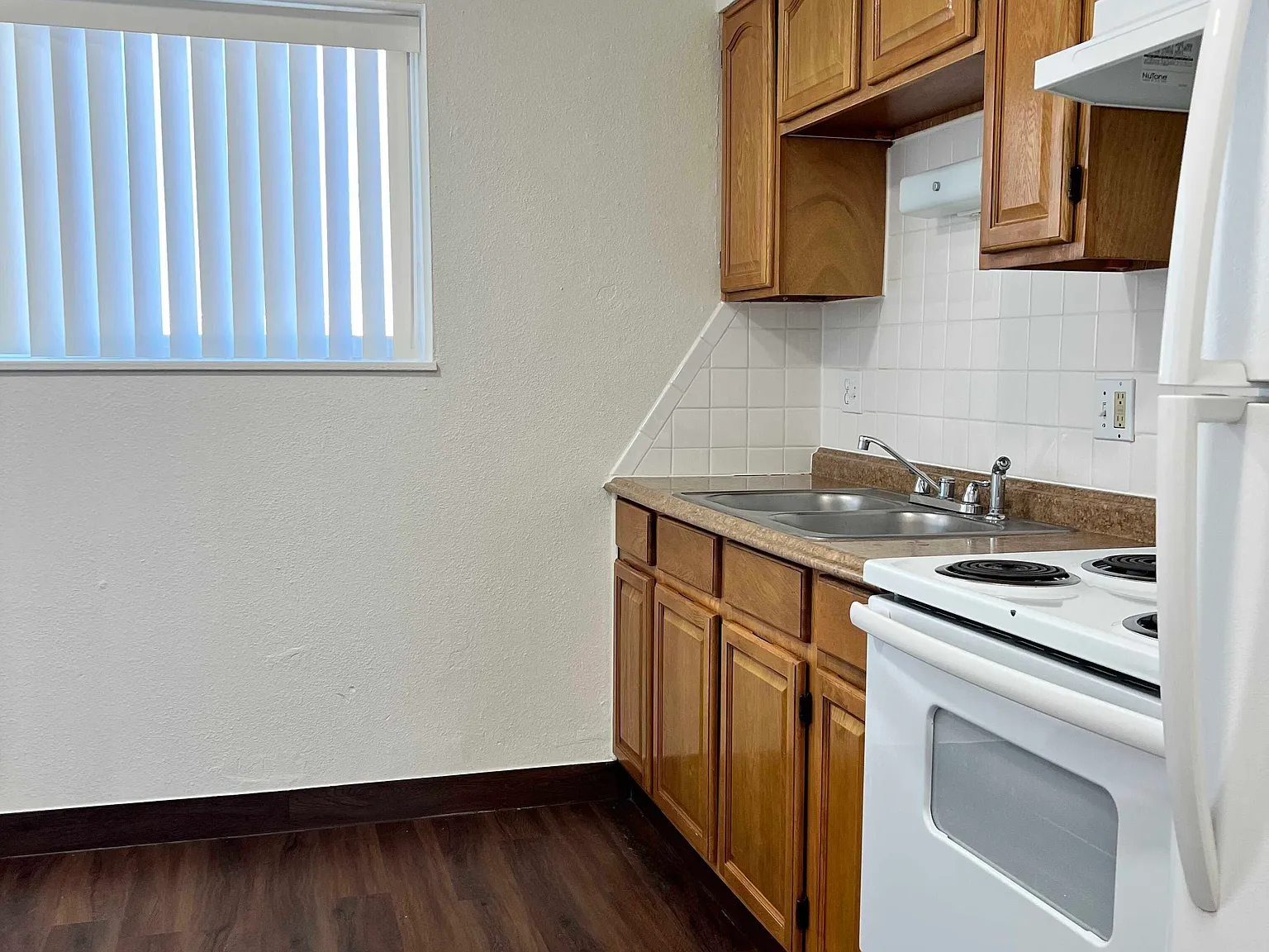 Dayton Apartments — Photo 1
