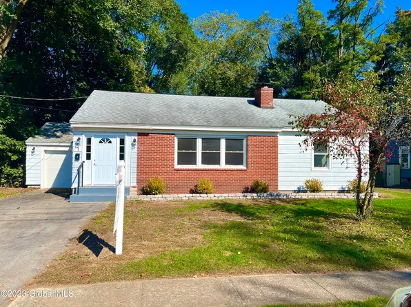 1 Baker Avenue, South Glens Falls, NY 12803