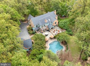 5948 White Flint Dr, Frederick, MD 21702