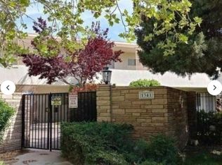 1341 W Avenue J4 UNIT 202, Lancaster, CA 93534