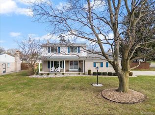 38010 John P St, Clinton Township, MI 48036