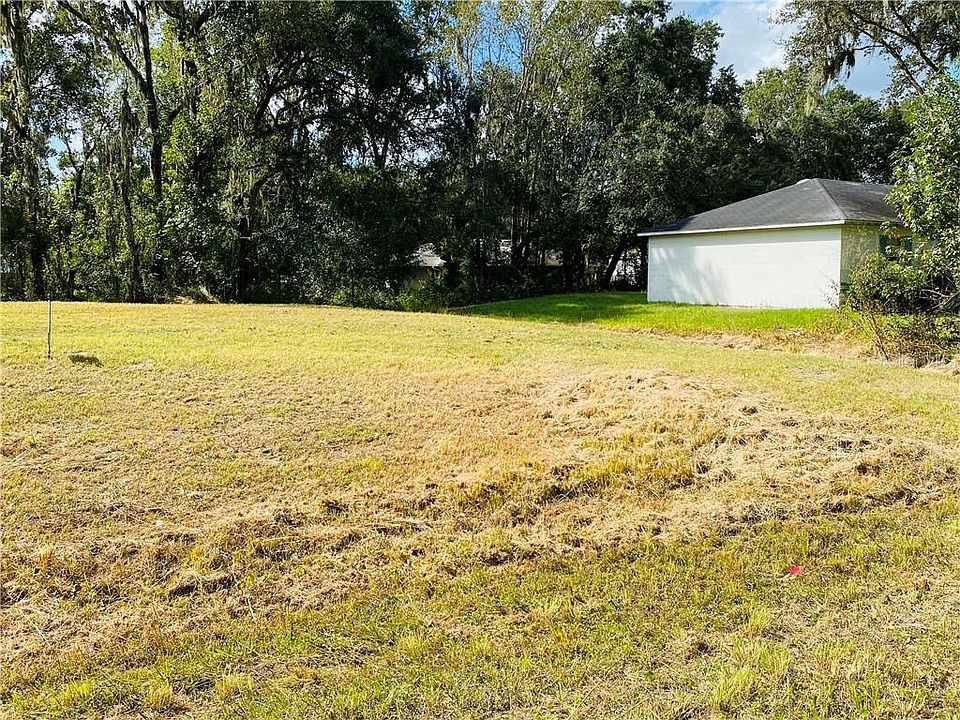 2nd image of Fox Lake Dr