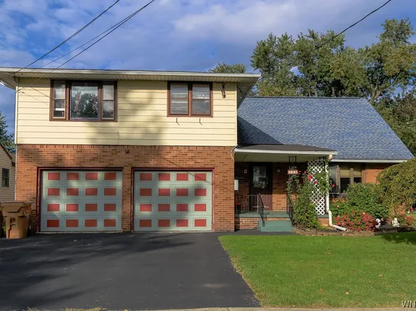 194 Medina St, Cheektowaga, NY 14206